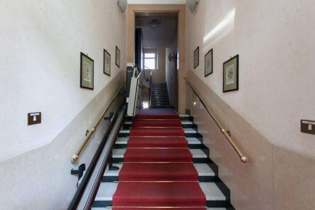 Piazzale Susa Bright Flat con Veranda Mailand Exterior foto