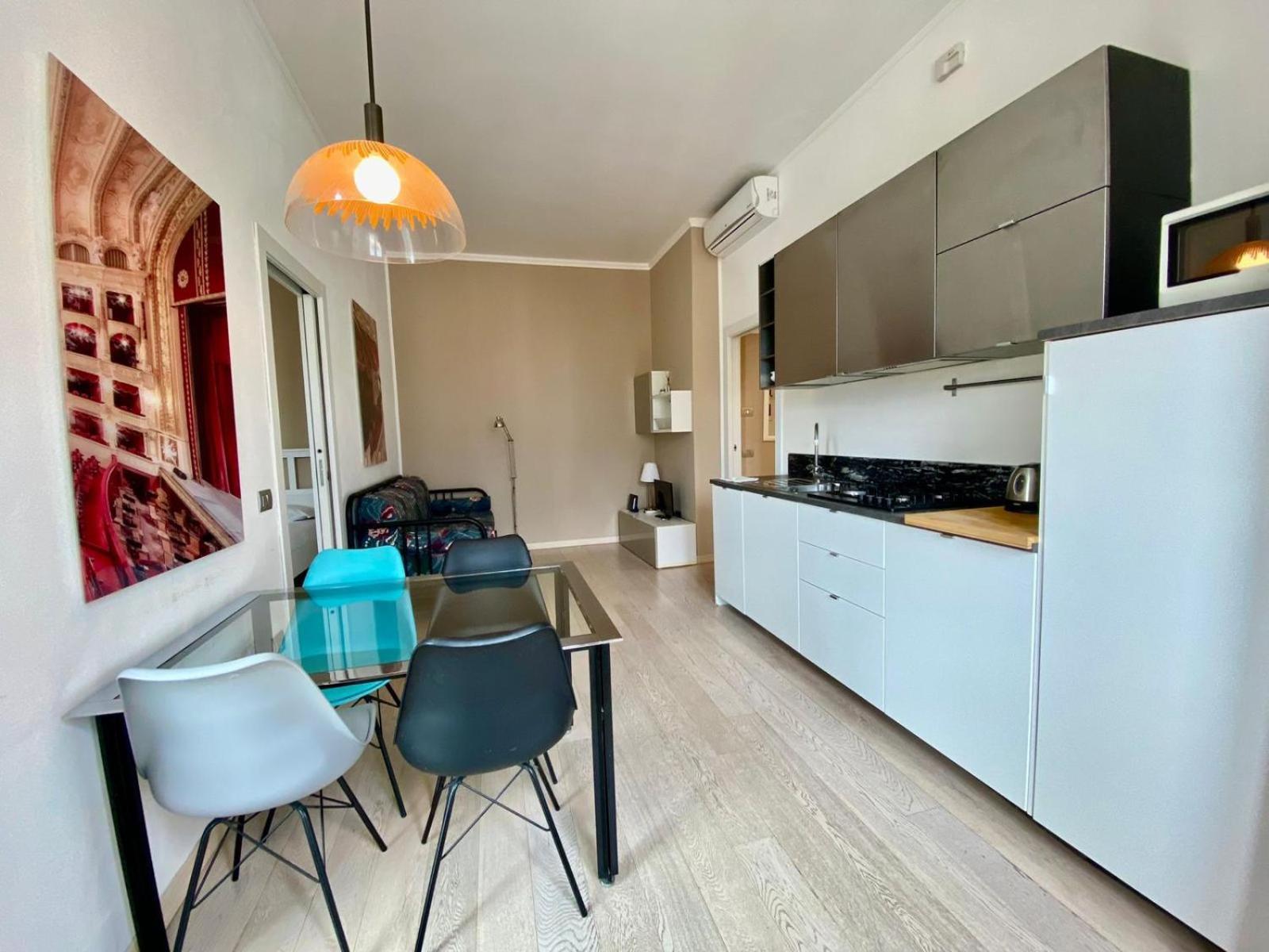 Piazzale Susa Bright Flat con Veranda Mailand Exterior foto
