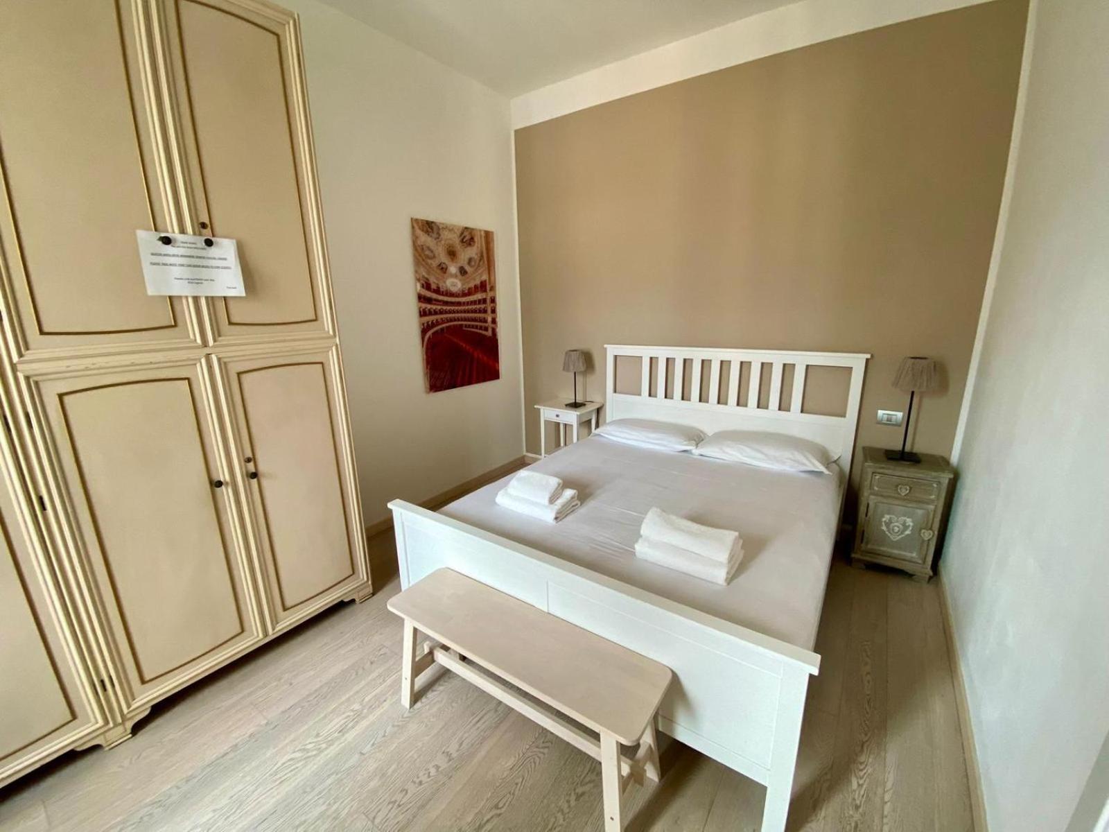 Piazzale Susa Bright Flat con Veranda Mailand Exterior foto
