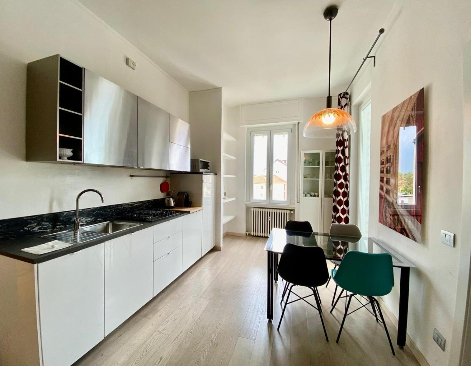 Piazzale Susa Bright Flat con Veranda Mailand Exterior foto